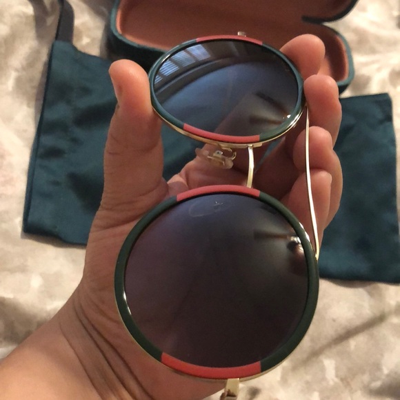 Gucci sunglasses - Picture 5 of 8
